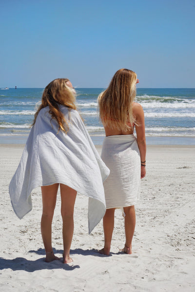 The Everywhere Wrap - Sand dollar
